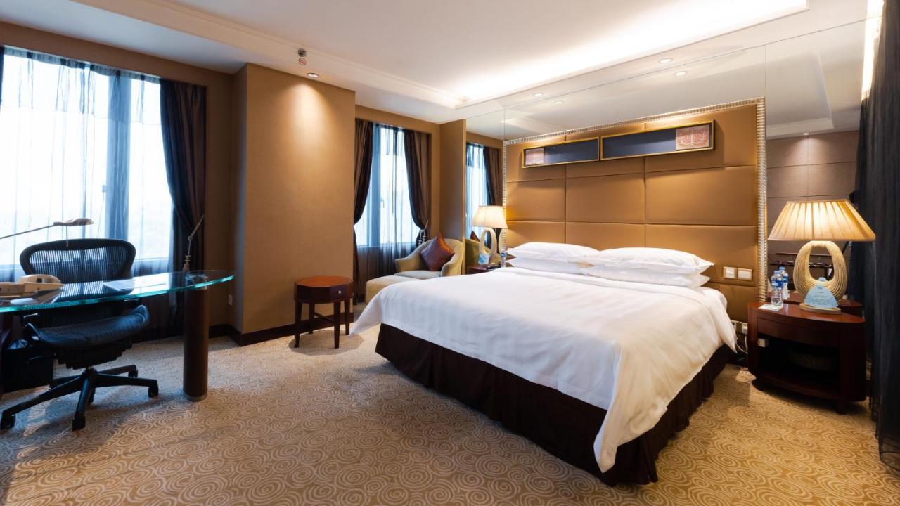 โรงแรม แพน แปซิฟิค